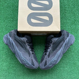 Yeezy Vanta 700s V2s Size 11.5