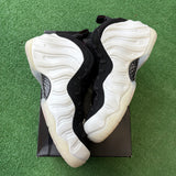 Nike Pearl Foampsoites Size 12