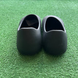 Yeezy Clog Size 10