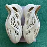 Yeezy Sulfur Foam RNNR Size 8