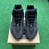 Yeezy Vanta 700s V2s Size 11.5