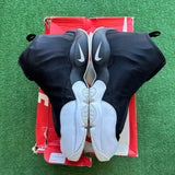 Nike White Black Air Zoom Glove (Sole Separating/ No Insoles) Size 11.5