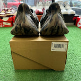 Yeezy MX Cinder Foam RNNR Size 7