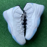 Jordan Legend Blue 11s Size 11.5