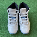Jordan Legend Blue 11s Size 10