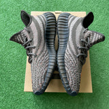 Yeezy Carbon Beluga 350 V2s Size 9