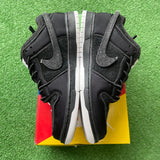 Nike Gnarhunters SB Low Dunks Size 8